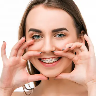 مرتب کردن دندان بدون ارتودنسی